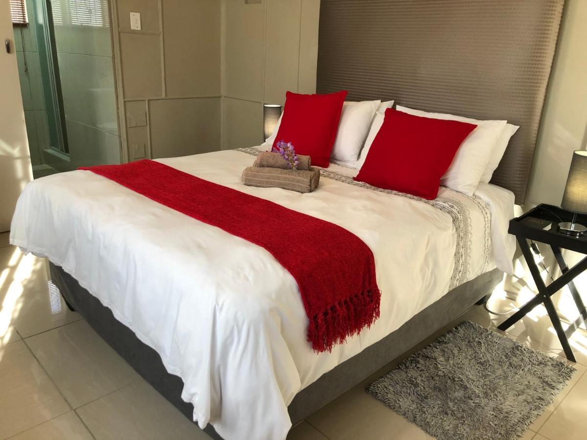 The Lavender Guesthouse Kroonstad Buitenkant foto