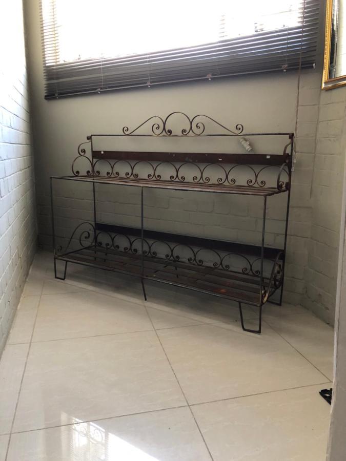 The Lavender Guesthouse Kroonstad Buitenkant foto